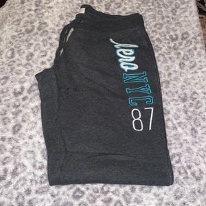 Aeropostale Dark Gray sweatpants sz L
